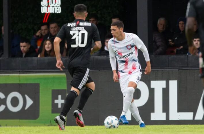 San Lorenzo perdió ante Riestra y no levanta cabeza en el ámbito local