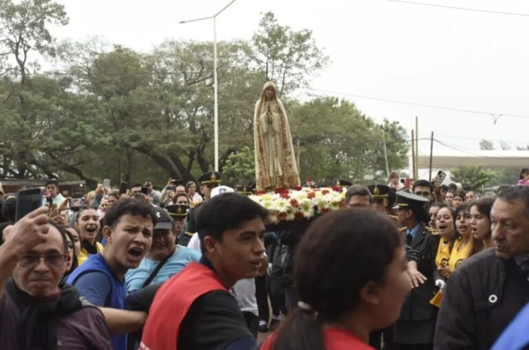 Una multitud de fieles se convocaron para la 62° Peregrinación a Fátima