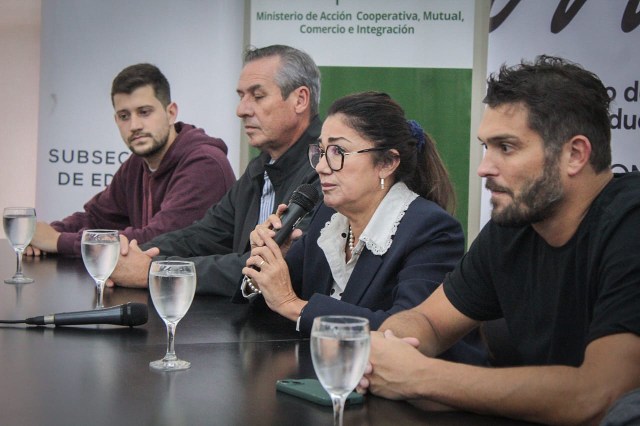 Misiones lanzó la segunda jornada destinada a jóvenes cooperativistas
