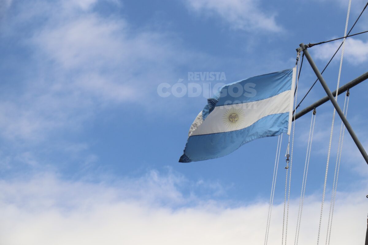 bandera 1 - 11