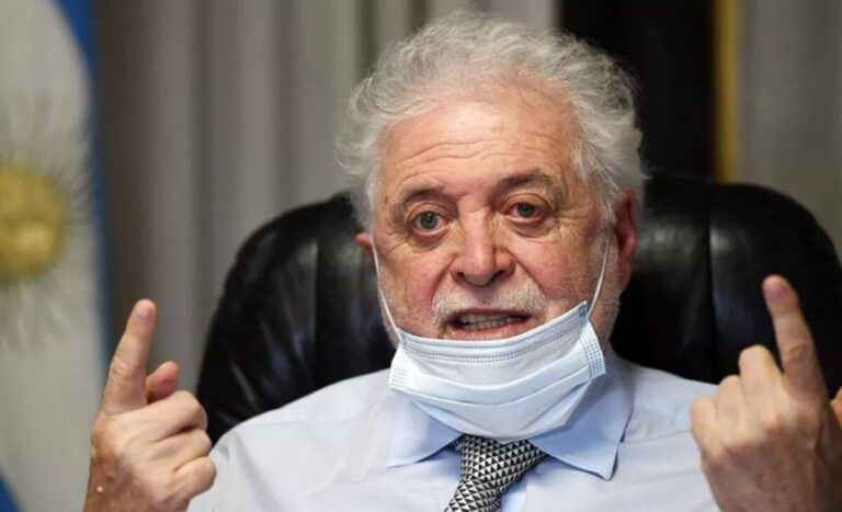Ginés González García afirmó que los involucrados en el Vacunatorio VIP "tenían justificación" para ser inmunizados
