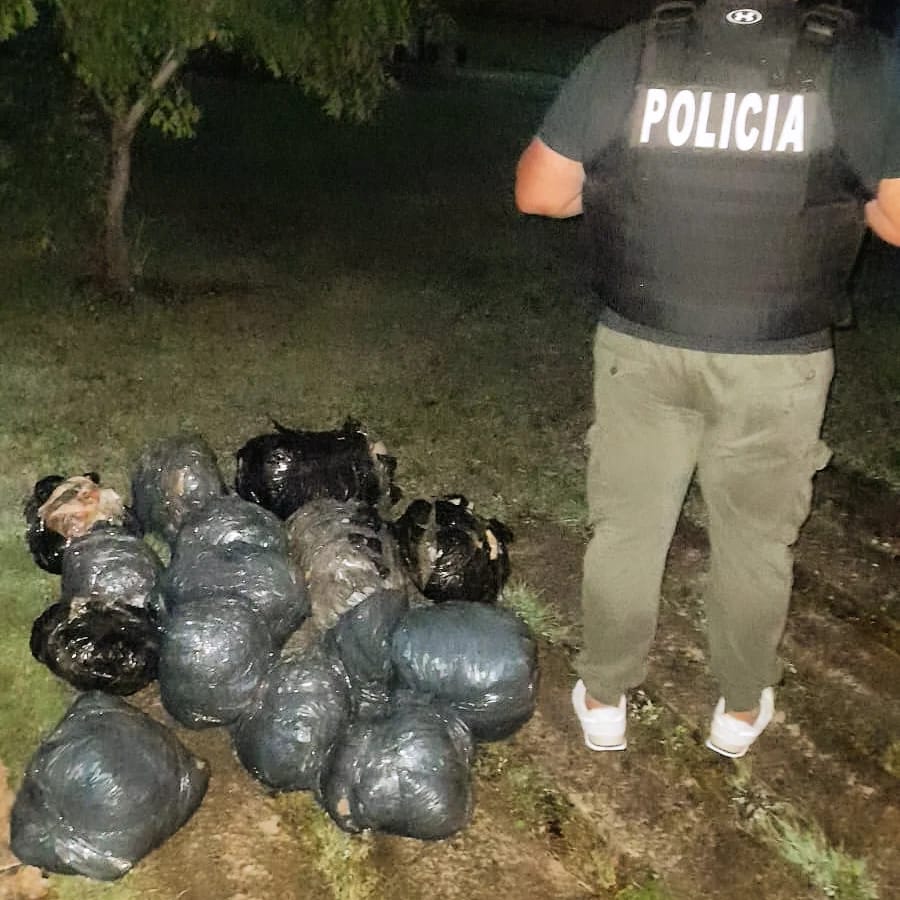 Policías evitaron la distribución de más de 30 kilos de marihuana en Posadas
