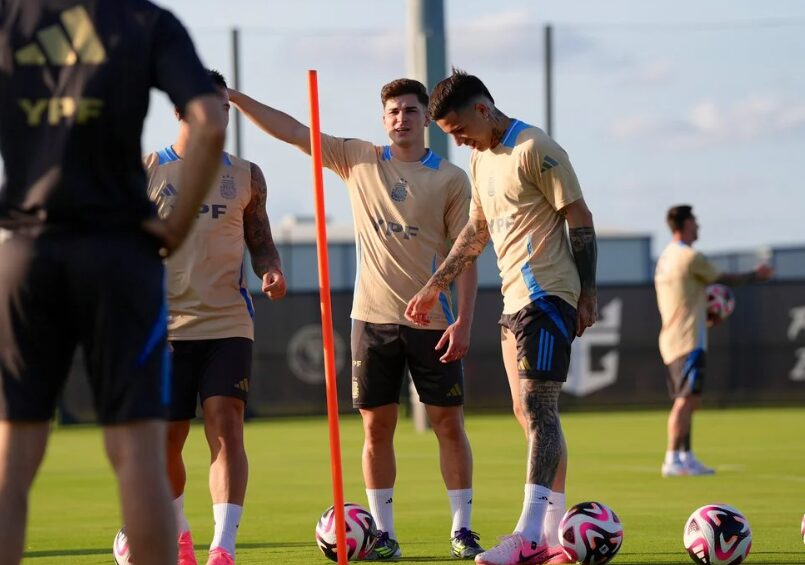 La Selección argentina se entrenó en Colombia: el 11 titular que podría parar Scaloni