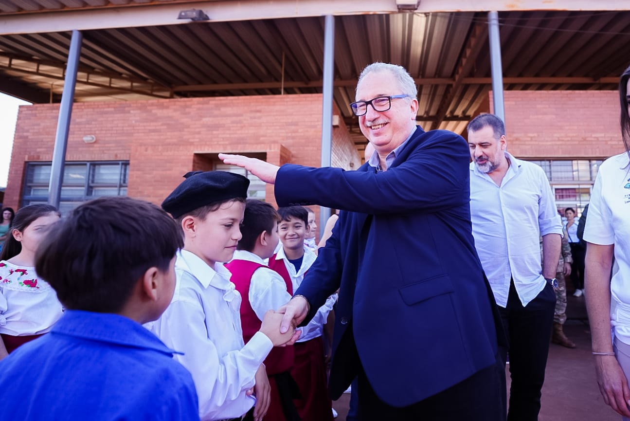 Passalacqua encabezó el lanzamiento de la campaña “Supersanitos” con el foco en la salud infantil