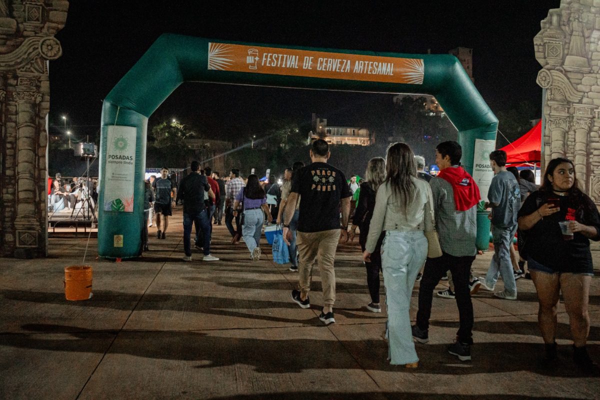 Con gran movimiento económico, Posadas celebró el Día del Amigo con el festival de la cerveza "Una +"