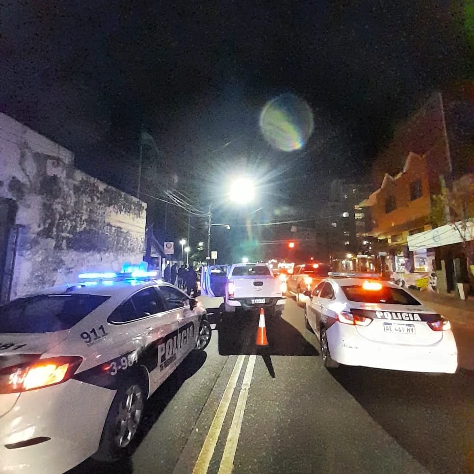 Cordobeses con antecedentes por robos con inhibidores fueron detectados por la Policia en Posadas 5 - 3