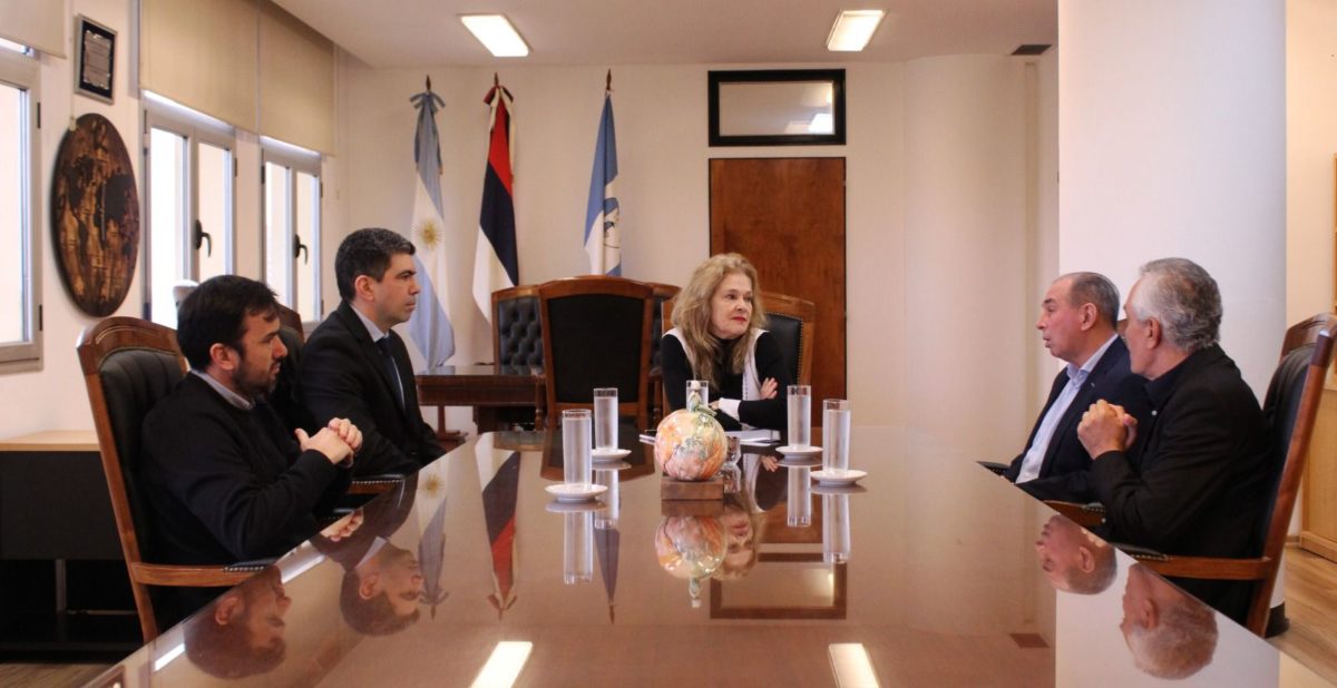 Firma de convenio entre el municipio y el Superior Tribunal de Justicia para la gestión sustentable de residuos