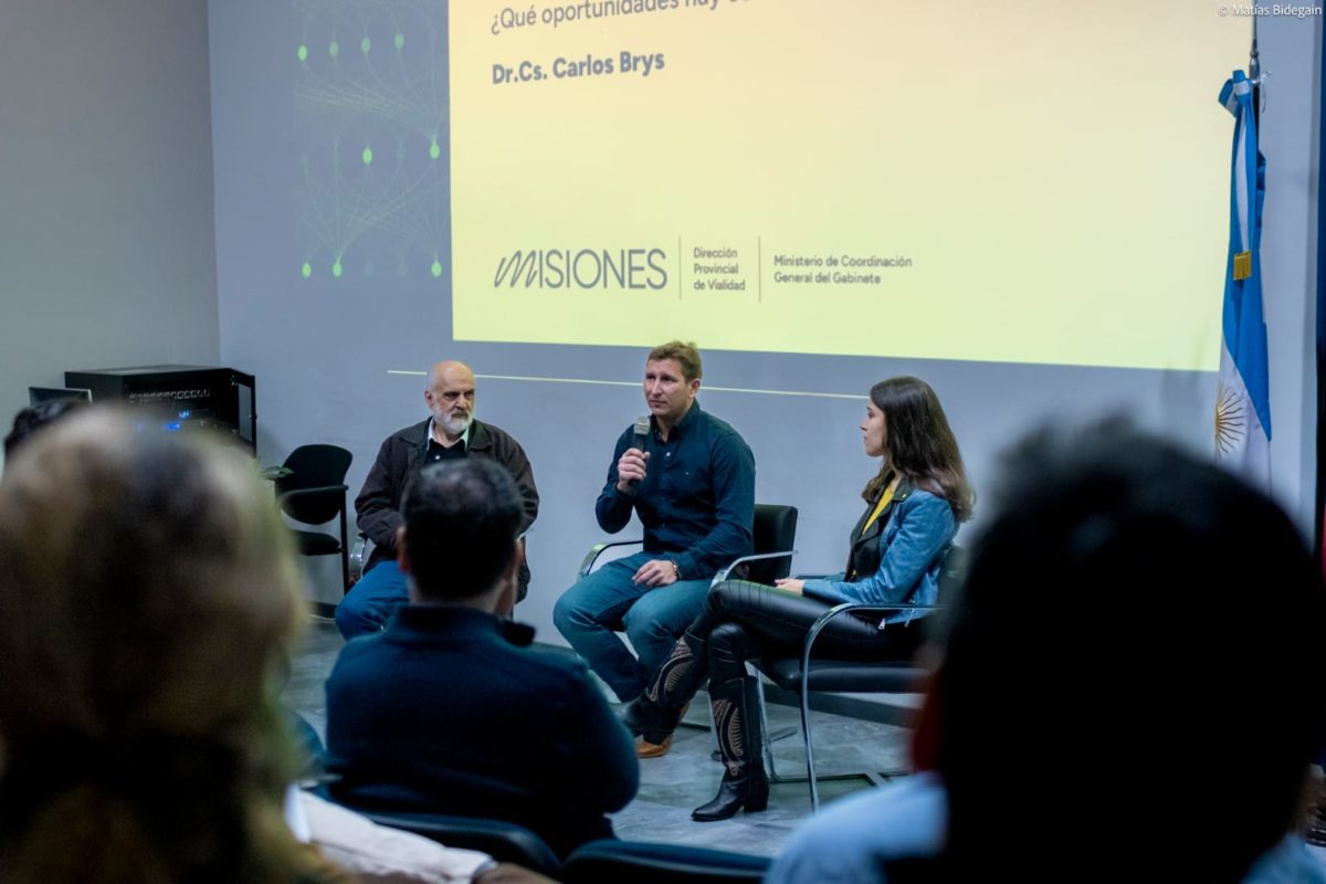 Vialidad brindó una charla sobre aplicación de la Inteligencia Artificial