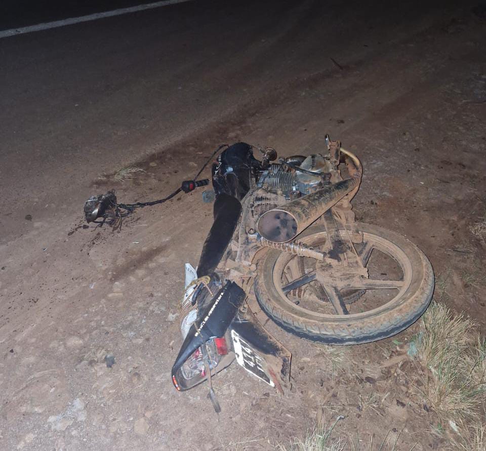 Falleció un motociclista tras chocar contra un colectivo en San Vicente