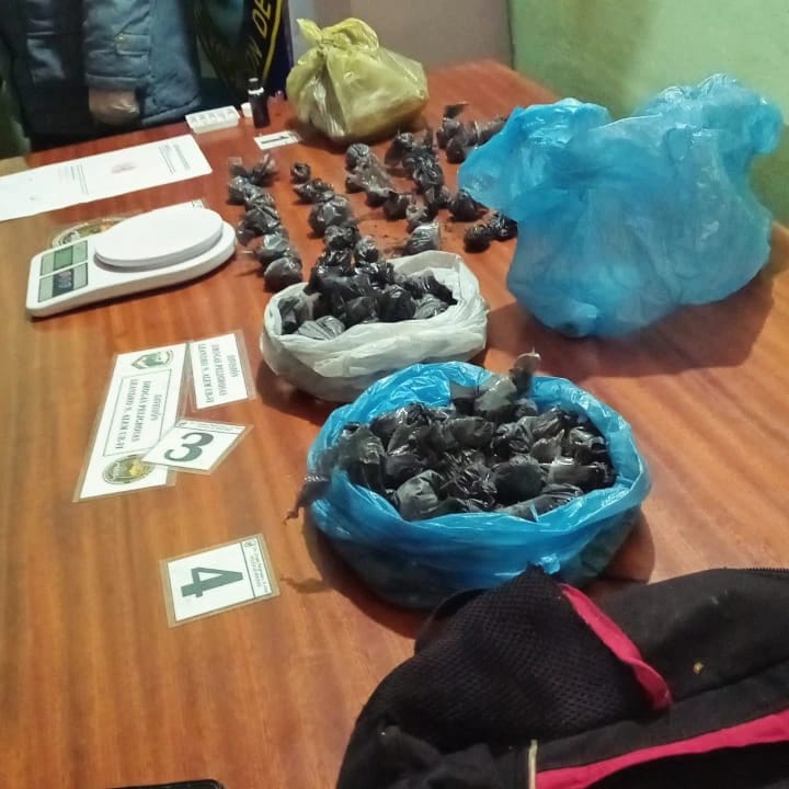 Incautaron marihuana en Alem valuada en mas de 4 millones de pesos 2 - 3