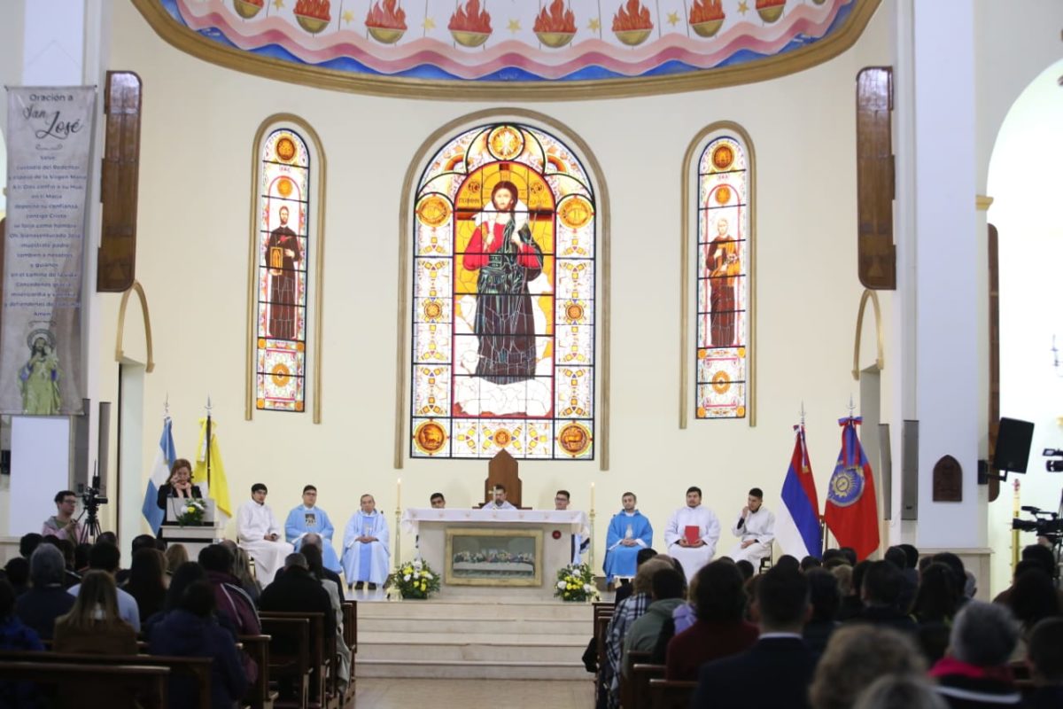 Passalacqua participó en el Solemne Tedeum del Día de la Independencia en la Catedral de Posadas