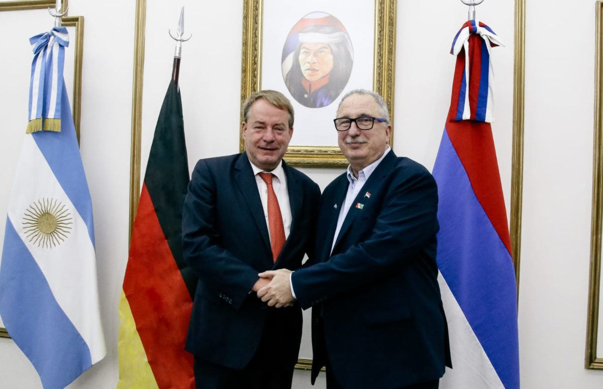 Passalacqua recibio al embajador de Alemania para fortalecer lazos historicos culturales y economicos 1 - 1