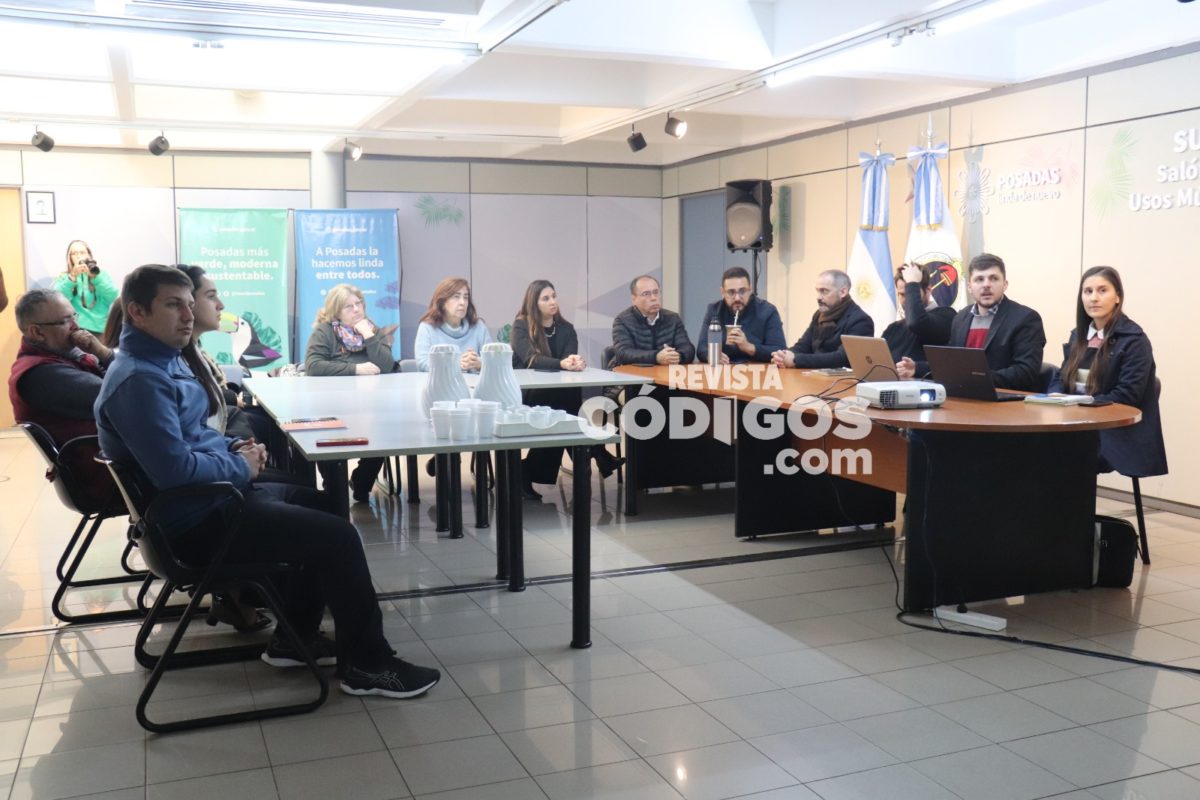 Presentaron oficialmente el Portal del Inversor en Posadas 1 - 1