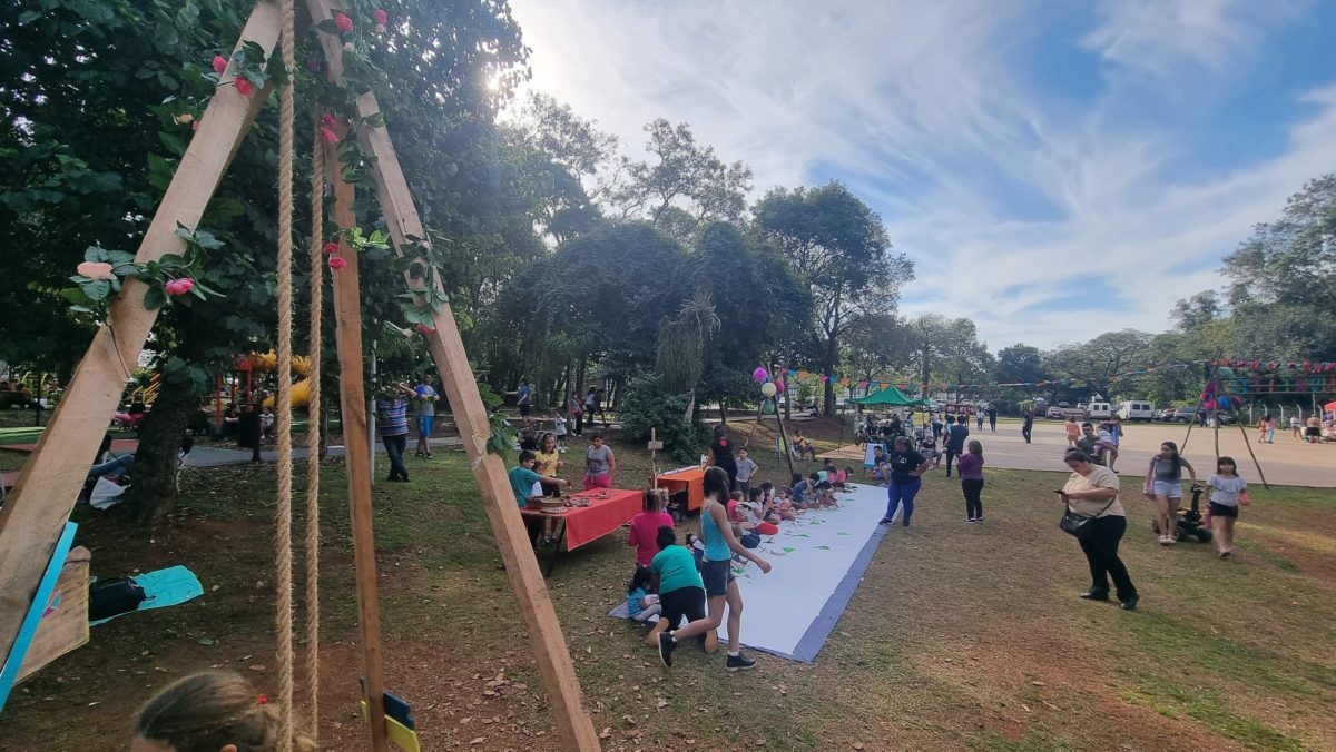 Vacaciones con teatro arte y ‘Festivalito en el Botanico de Posadas 5 - 1