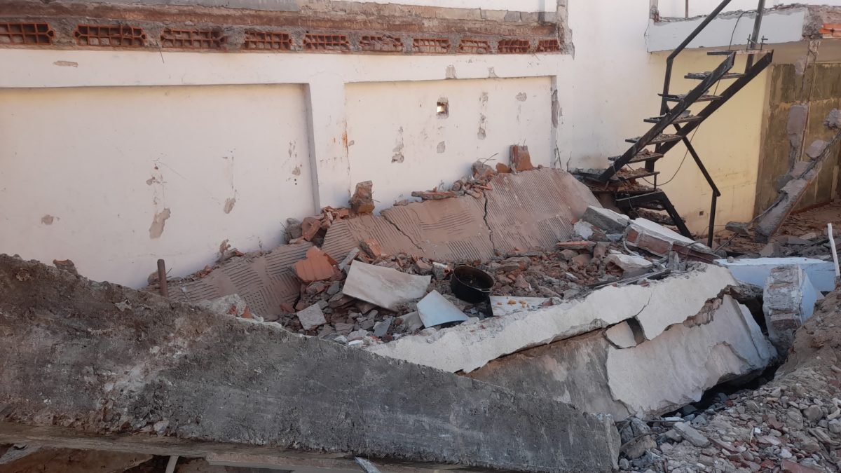 Posadas: derrumbe en obra en construcción dejó como saldo dos lesionados