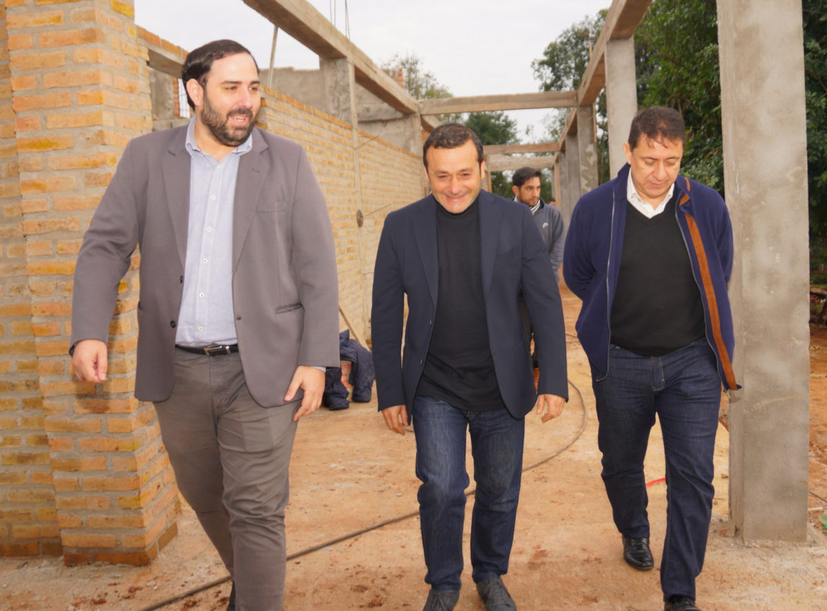 Intendentes disertaron en un conversatorio para promover la digitalización en la administración pública 8 16 - digitalizacion 1 - 15