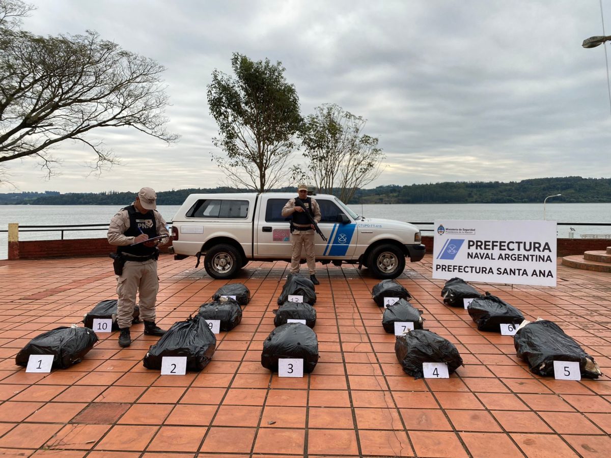 Prefectura incautó en Santa Ana marihuana valuada en casi $400 millones