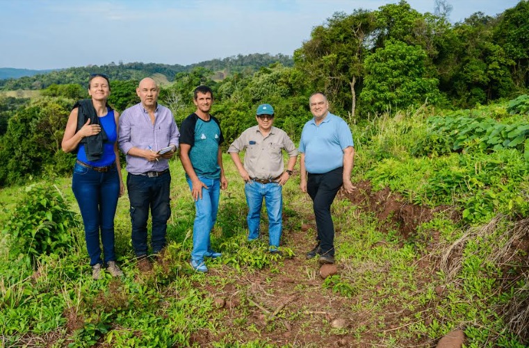 Productores hortícolas de Gobernador Roca recibirán semilla de cúrcuma y jengibre