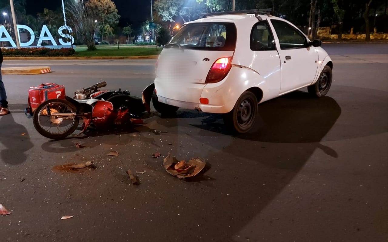 Posadas: motociclista terminó hospitalizado tras protagonizar un choque
