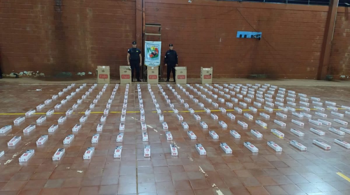 Arrestaron a un hombre con más de $3 millones en cigarrillos de contrabando en Concepción de la Sierra