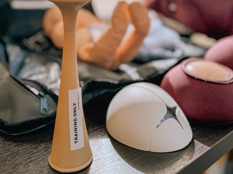 Salud Pública adquirió un simulador de partos para el entrenamiento en maternidades 4 8 - Equipo de simulacion maternidad 2 - 7