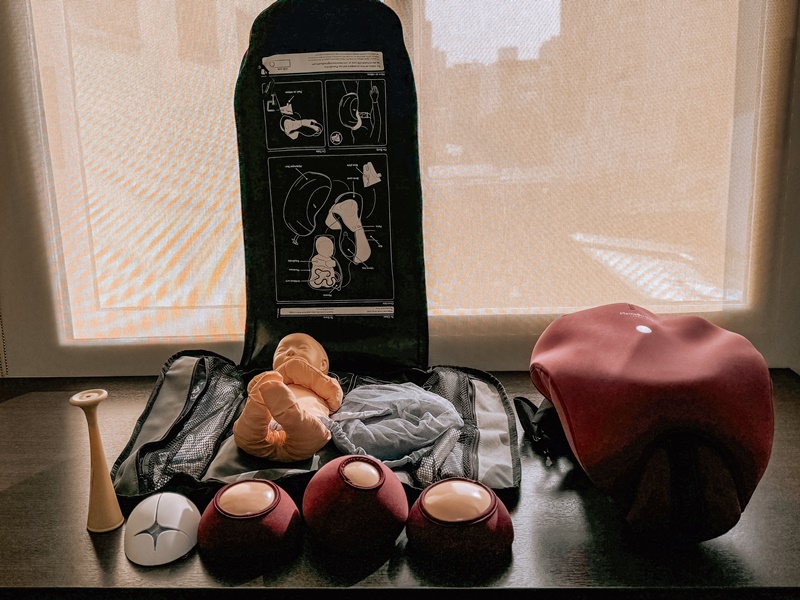 Equipo de simulacion maternidad 5 - 3