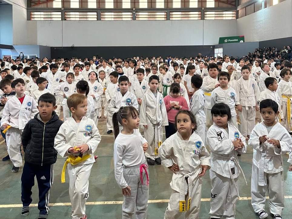 Más de 600 niños participaron en el Encuentro Comunitario de Taekwon-Do en Posadas