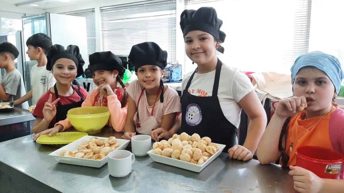 Las Aulas Talleres Móviles brindan capacitación en gastronomía para niños y adultos en Misiones