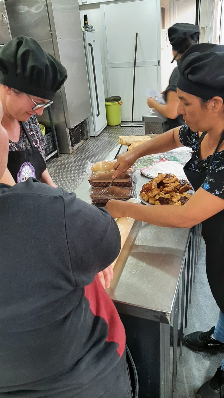 Las Aulas Talleres Móviles brindan capacitación en gastronomía para niños y adultos en Misiones