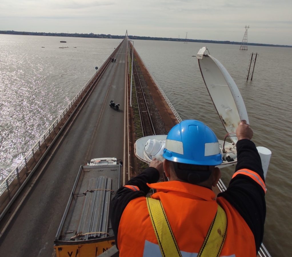 Solicitan circular con precaución en el Puente Roque González de Santa Cruz por mantenimiento en el alumbrado