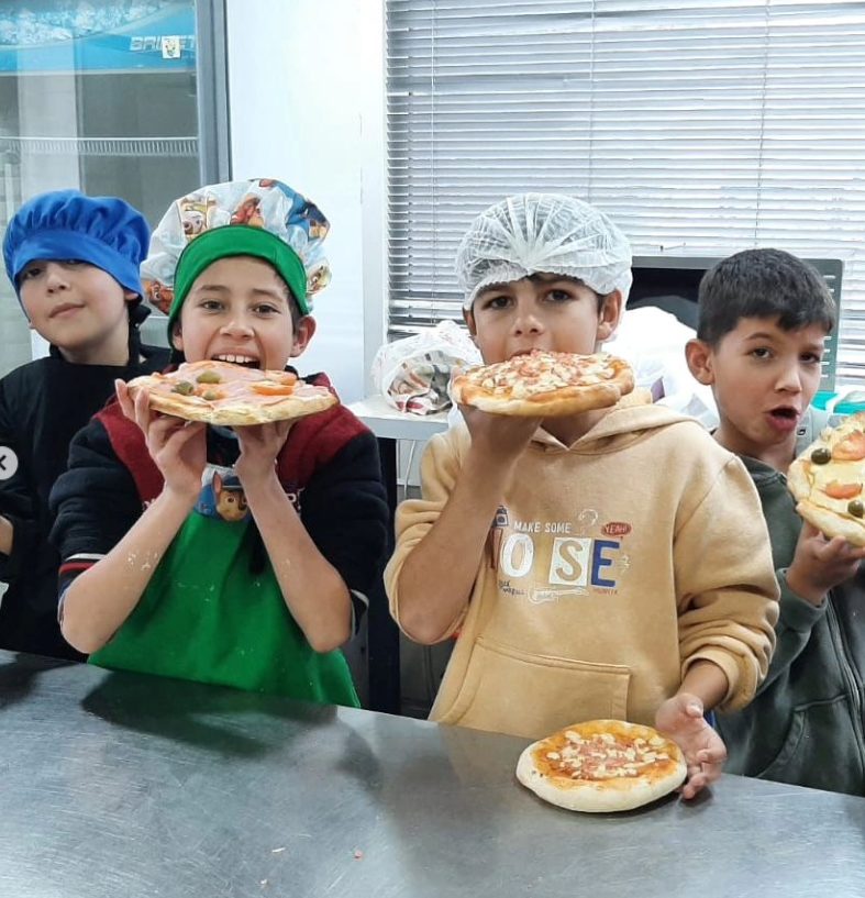 Talleres de gastronomia en las Aulas Talleres Moviles espacios de aprendizaje y diversion para los mas chicos 2 - 1