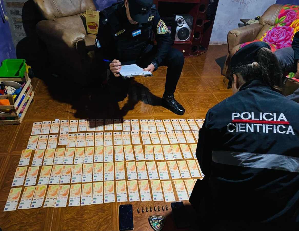 detenidos por robo 1 1 - 1