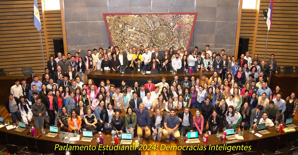 El Parlamento Estudiantil Misionero aprobó 20 proyectos tras una nueva sesión en la Legislatura