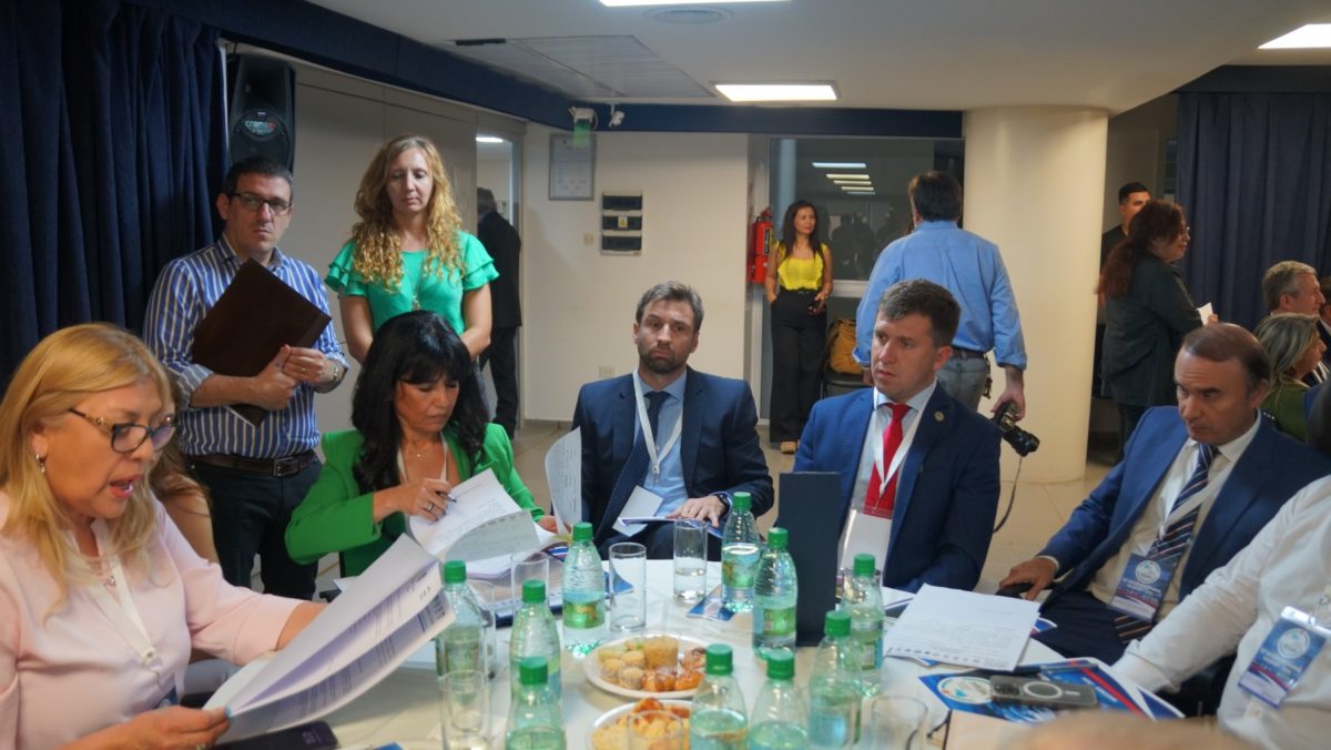 El Parlamento del Norte Grande profundiza su agenda con una intensa jornada de trabajo en comisiones 11 - 11