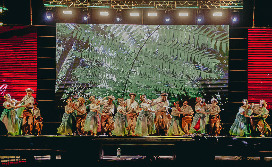 El Teatro Lírico presenta "Encuentro", un espectáculo integral de danzas folklóricas