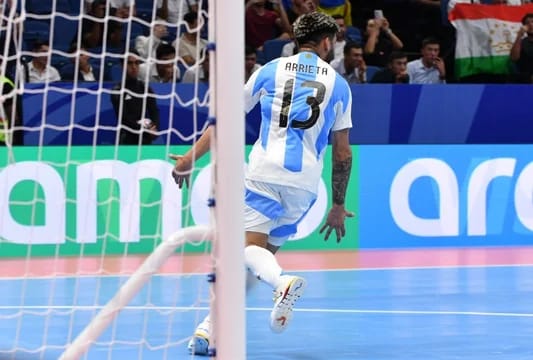 Futsal: Argentina goleó a Ucrania en su estreno mundialista