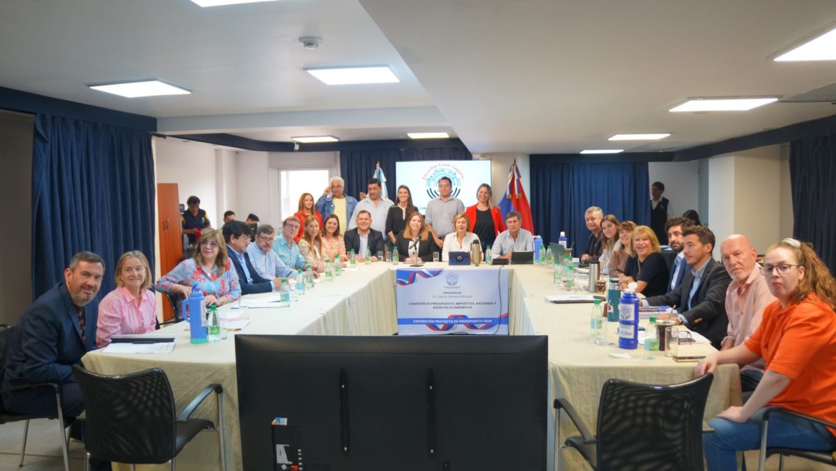 Mayor asistencia e inclusión, los ejes del presupuesto 2025 del ministerio de Derechos Humanos