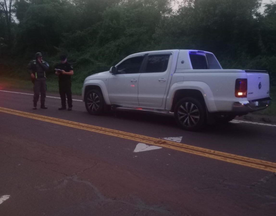Policías de Misiones recuperaron una camioneta robada en Iguazú