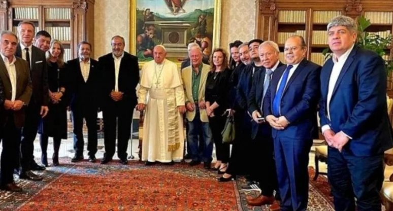 Francisco recibió a una cúpula de la CGT