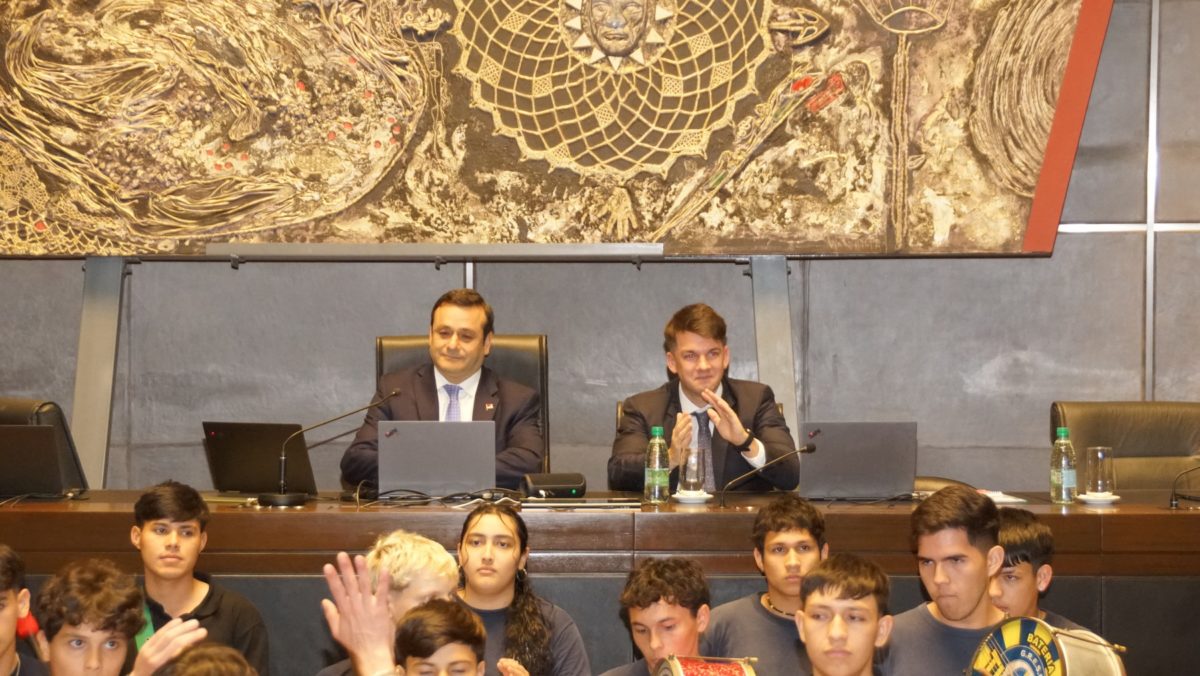 parlamento estudiantil (1)