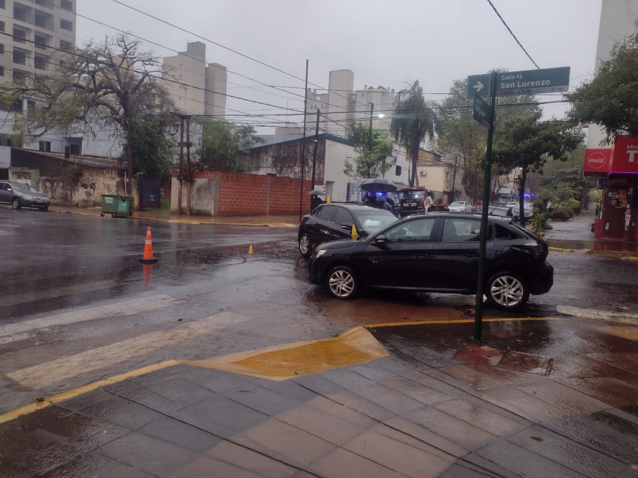 Choque en pleno centro de Posadas dejó como saldo dos mujeres heridas