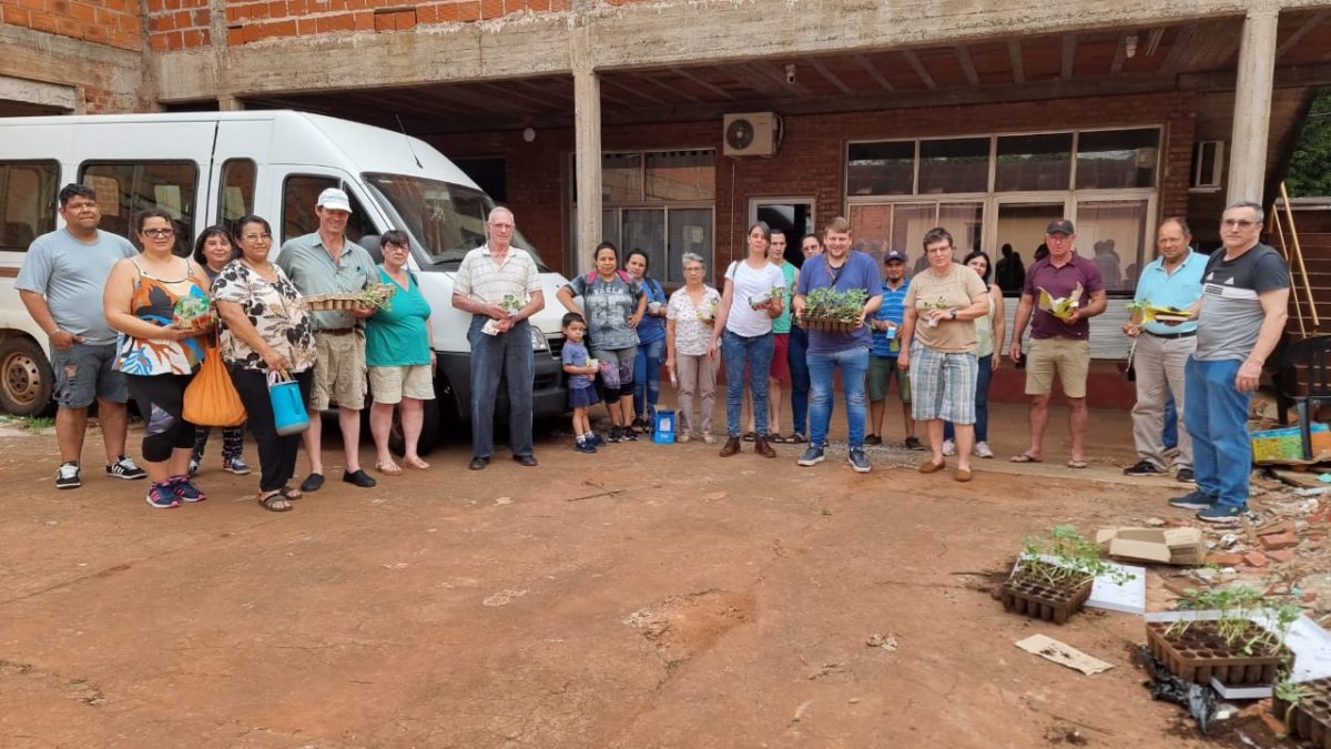 Realizaron taller sobre cultivo de sandía en Montecarlo