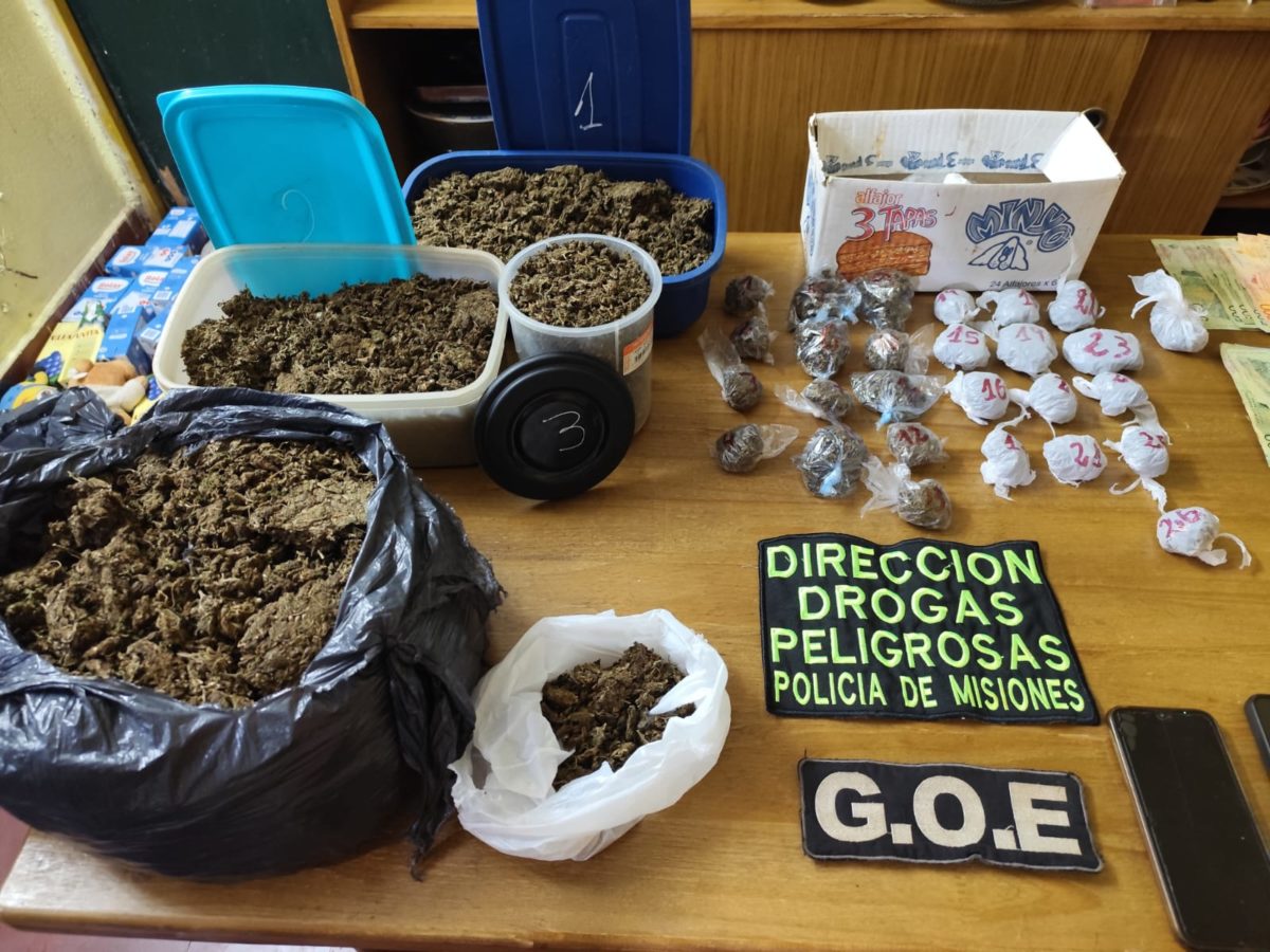 Abuela y cuatro cómplices dedicados a la venta de droga fueron detenidos en Posadas
