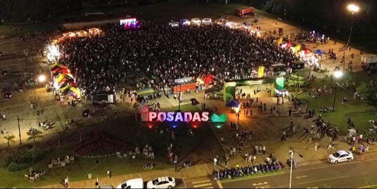 Con una gran convocatoria, Posadas celebró con éxito el OktoberFest Artesanal en la Costanera