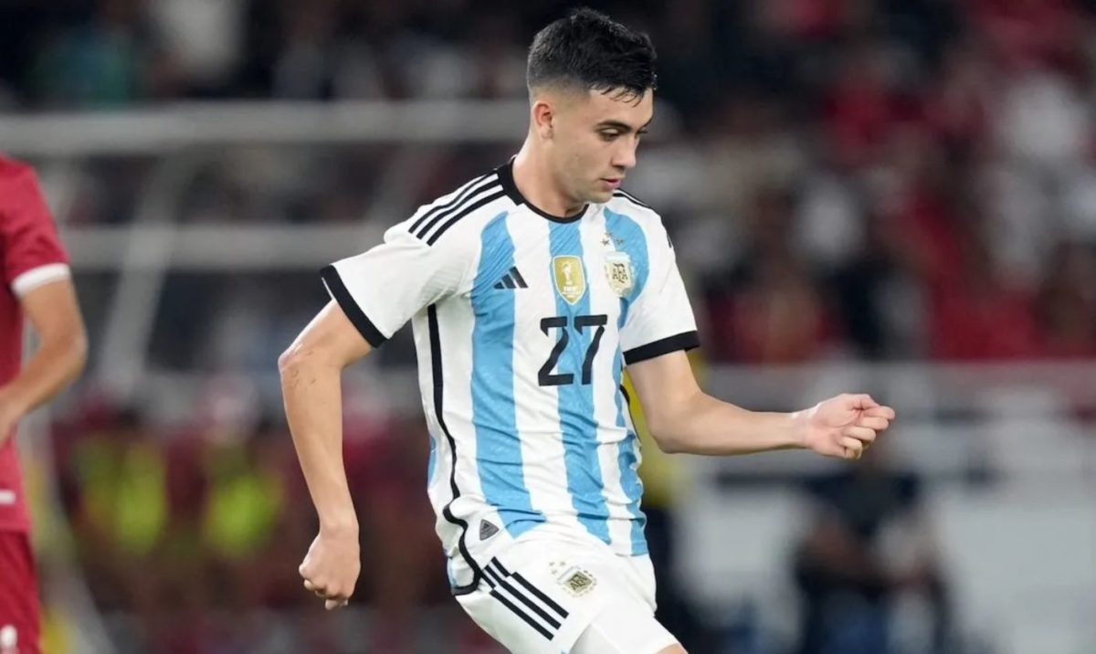 Facundo Buonanotte se suma a la convocatoria de Scaloni tras las bajas de Dybala y Nico González