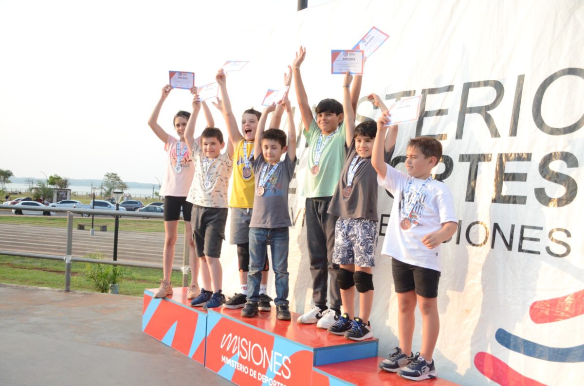 Gran presentación de los Deportes Urbanos en la costanera de Posadas