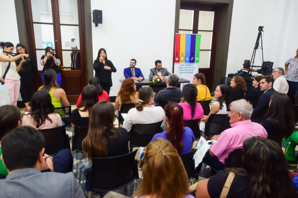 Presentaron a los integrantes del Parlamento de Personas con Discapacidad