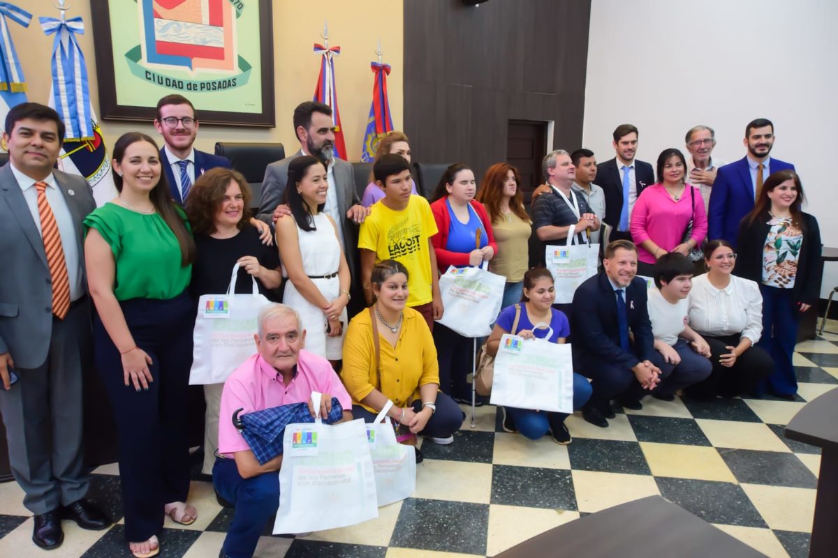 Presentaron a los integrantes del Parlamento de Personas con Discapacidad 1 2 - IMG 20241024 WA0047 - 1