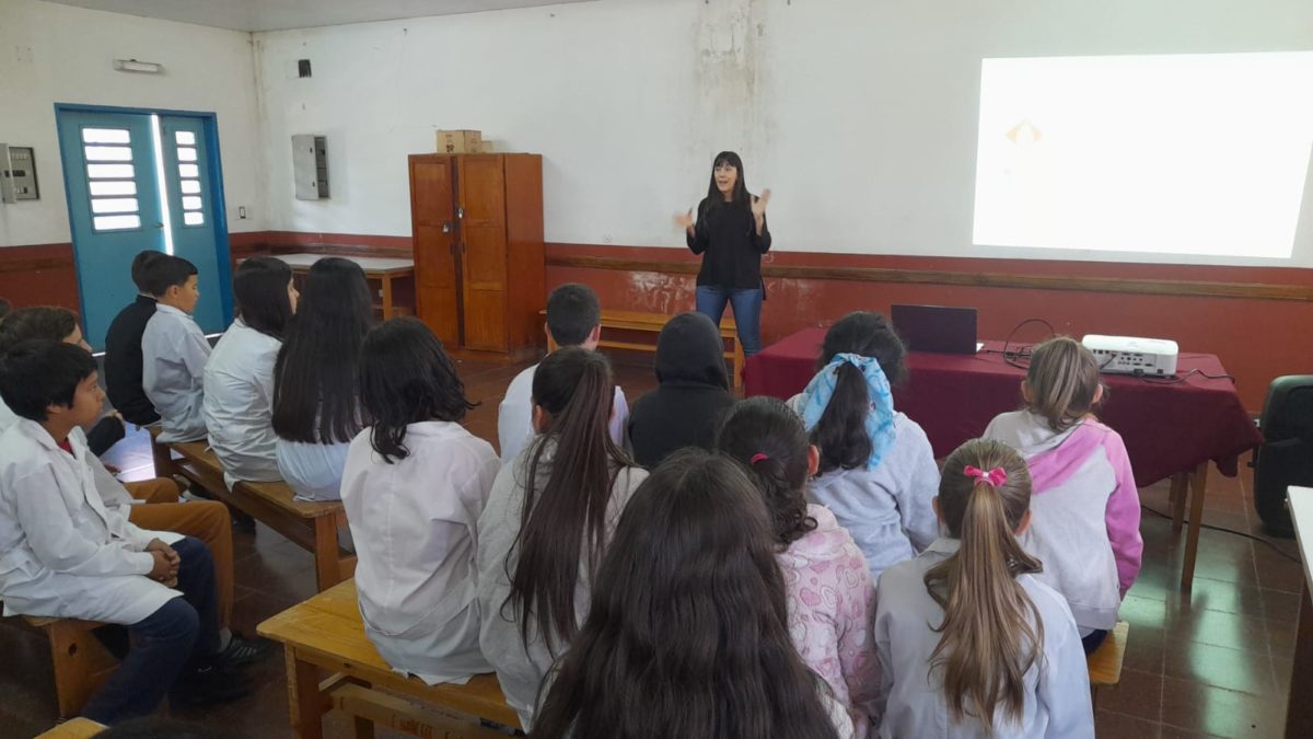 “Juego Responsable” del Iplyc brindó charlas de prevención de adicciones en escuelas de Panambí