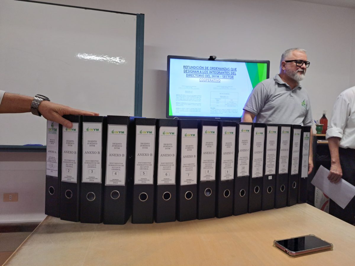 La Legislatura misionera presentó el Digesto Jurídico del INYM